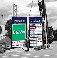 Pylone / Stele  - Westpark